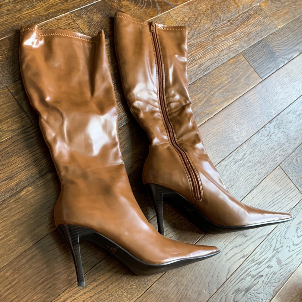 Tan High Boots with Heel Size 8